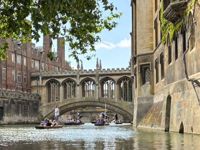 5 Best Day Trips from London (Without A Car)